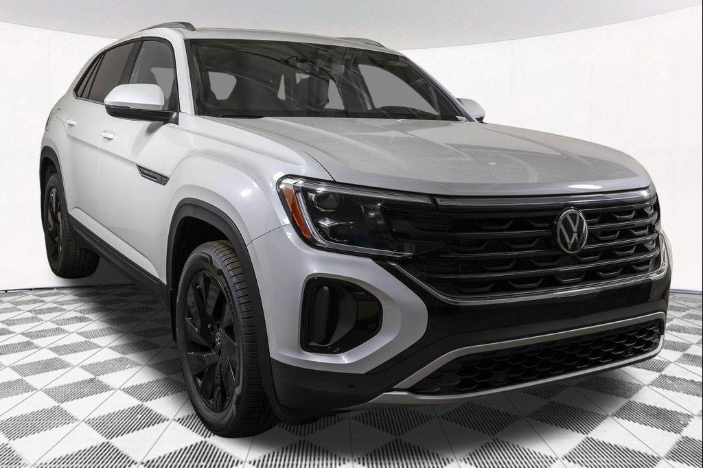 new 2026 Volkswagen Atlas Cross Sport car, priced at $46,468