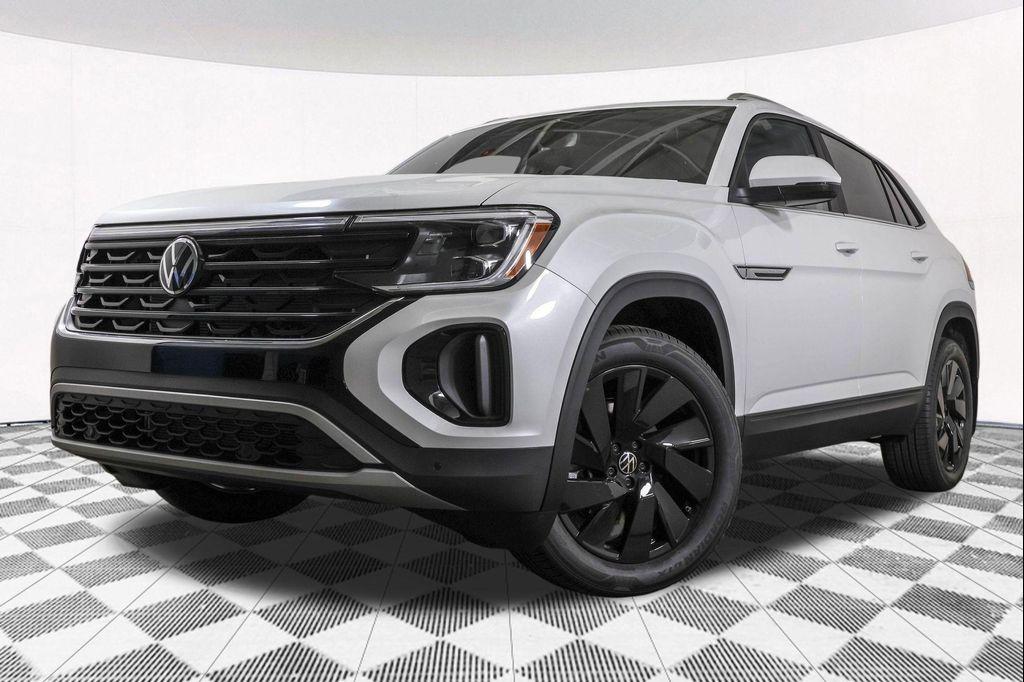 new 2026 Volkswagen Atlas Cross Sport car, priced at $46,468