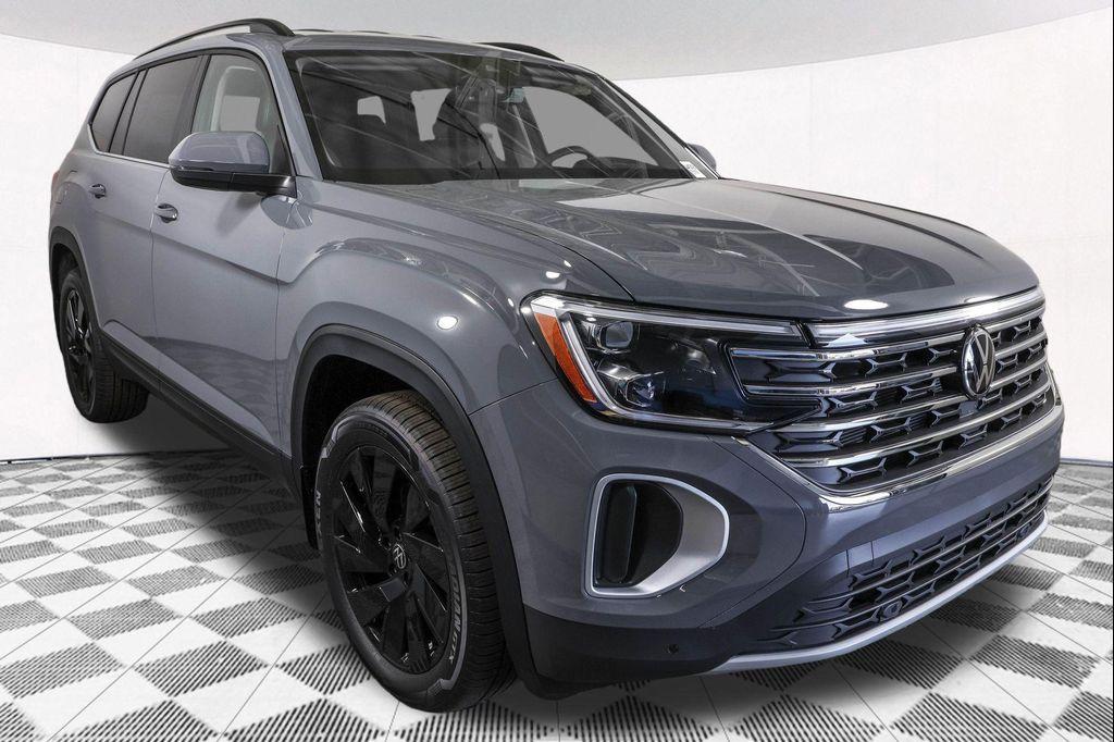 new 2026 Volkswagen Atlas car, priced at $45,581