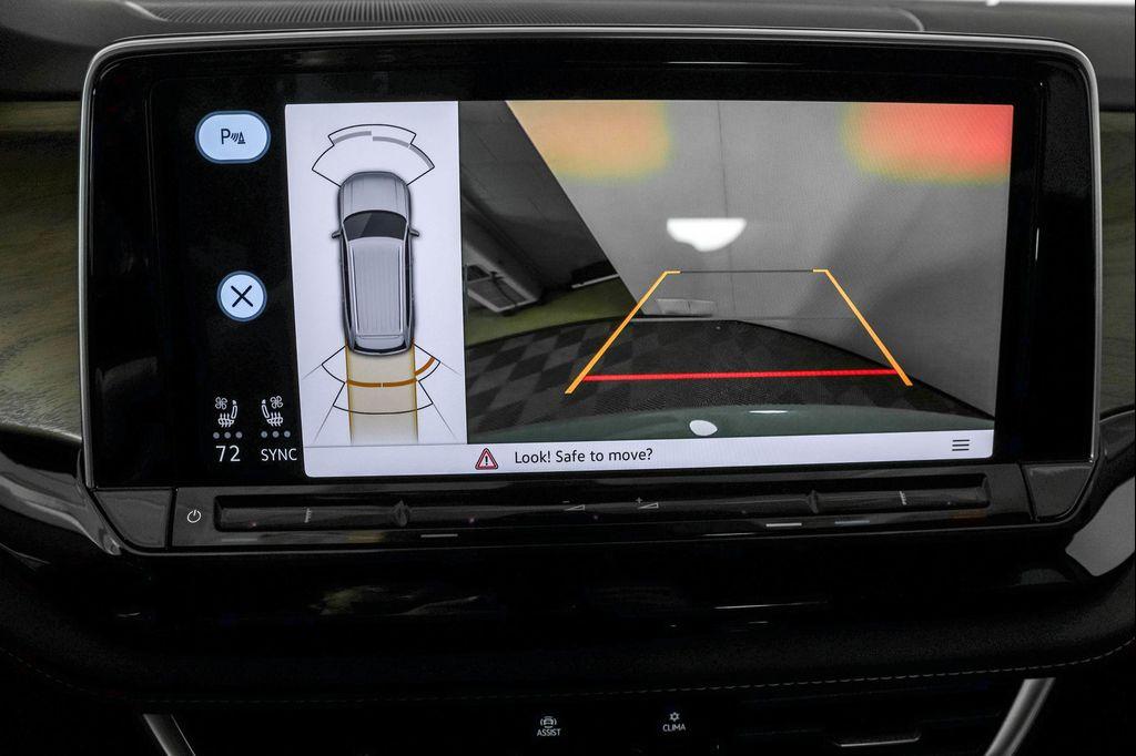 new 2026 Volkswagen Atlas car, priced at $45,581