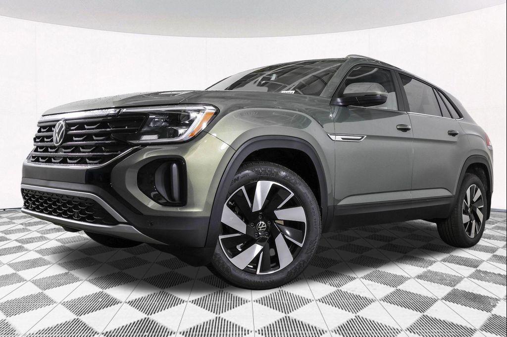 new 2026 Volkswagen Atlas Cross Sport car, priced at $44,122