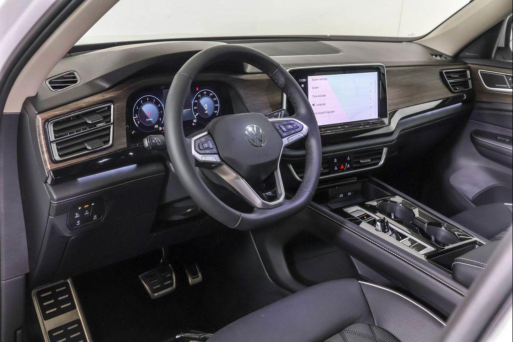 new 2026 Volkswagen Atlas car, priced at $54,840
