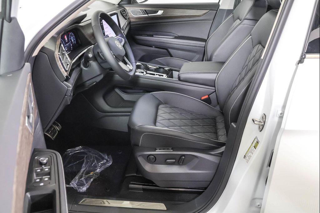 new 2026 Volkswagen Atlas car, priced at $54,840