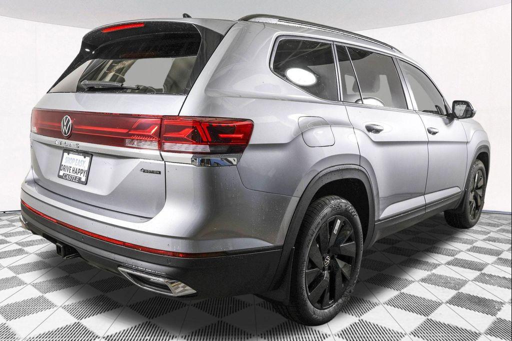 new 2026 Volkswagen Atlas car, priced at $46,774