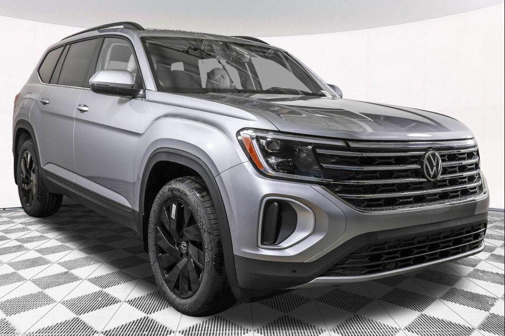 new 2026 Volkswagen Atlas car, priced at $46,774
