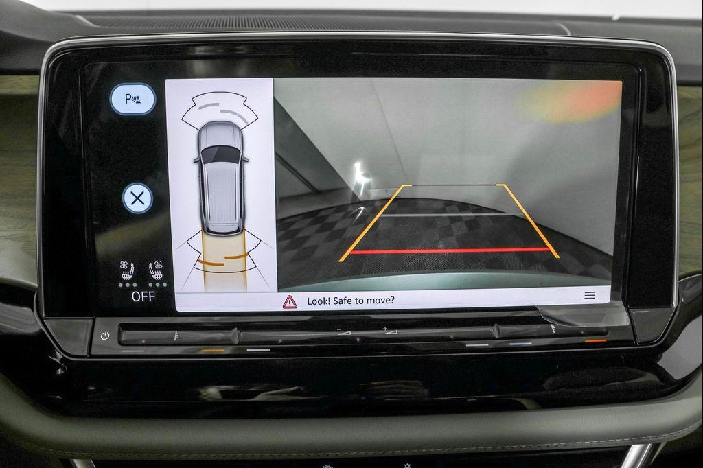 new 2026 Volkswagen Atlas car, priced at $46,774