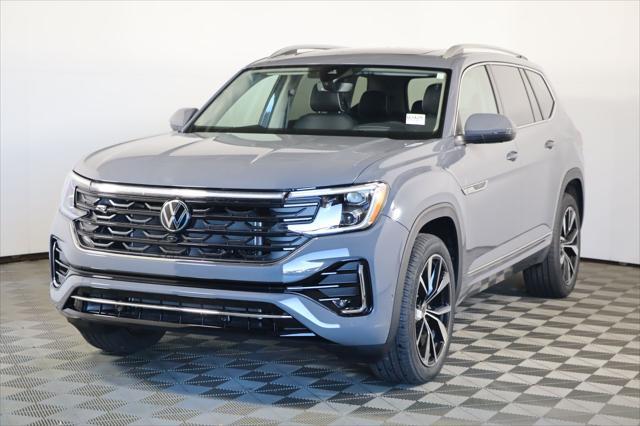 new 2025 Volkswagen Atlas car, priced at $52,312