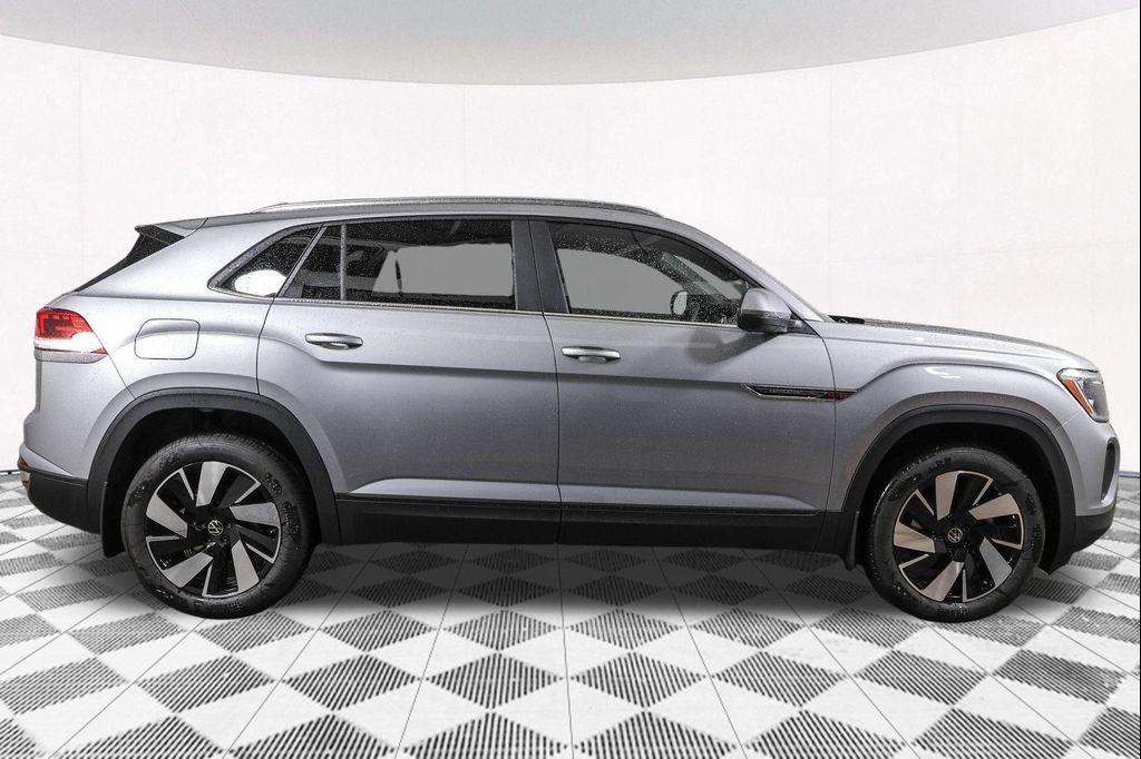 new 2026 Volkswagen Atlas Cross Sport car, priced at $45,398
