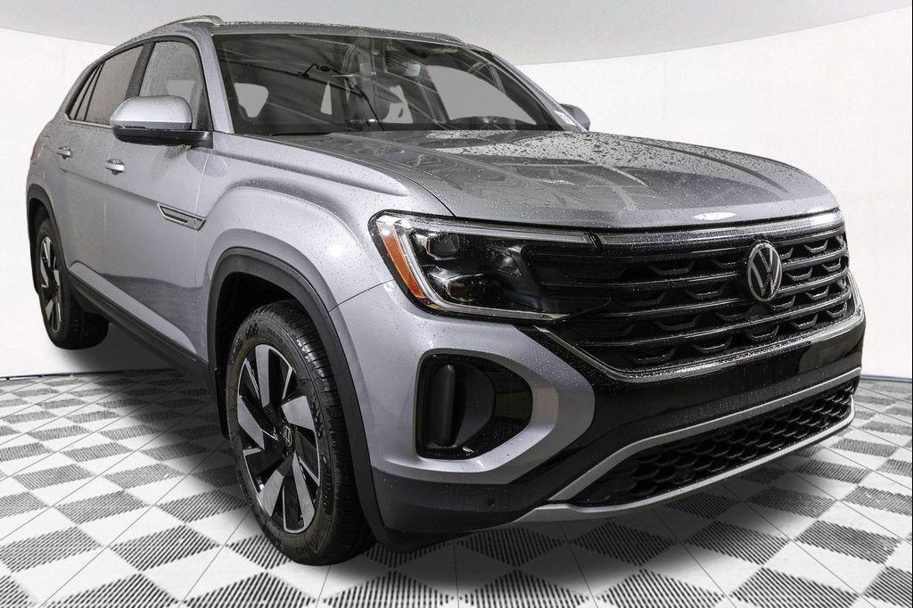 new 2026 Volkswagen Atlas Cross Sport car, priced at $45,398