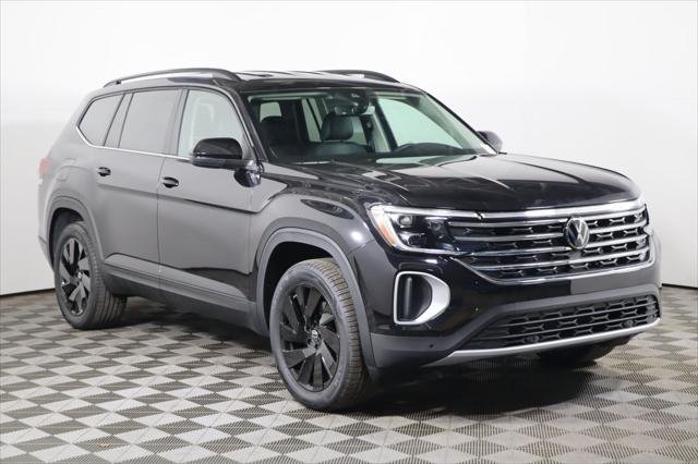 new 2025 Volkswagen Atlas car, priced at $43,443