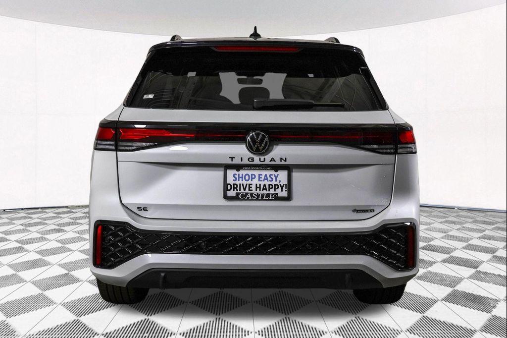 new 2025 Volkswagen Tiguan car, priced at $38,066