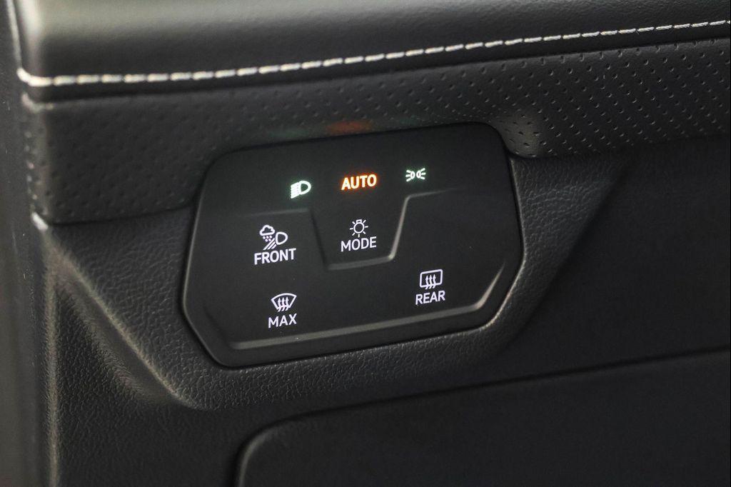 new 2026 Volkswagen Atlas car, priced at $45,144