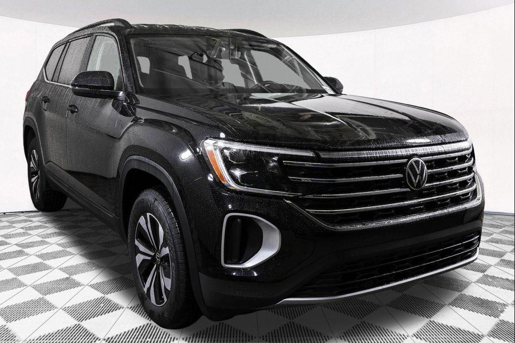new 2026 Volkswagen Atlas car, priced at $40,826