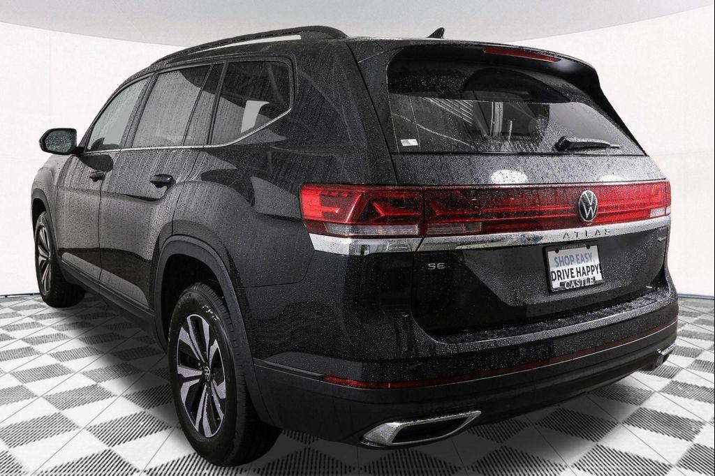 new 2026 Volkswagen Atlas car, priced at $40,826