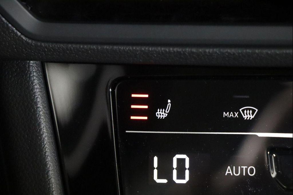 new 2025 Volkswagen Jetta car, priced at $24,177
