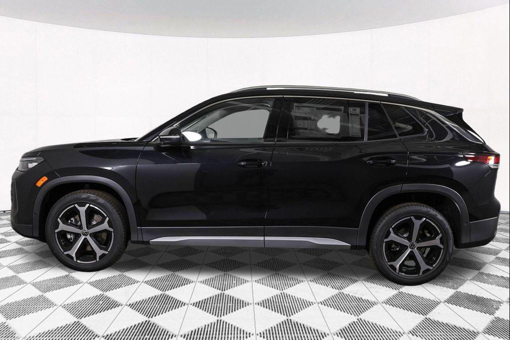 new 2025 Volkswagen Tiguan car, priced at $35,026