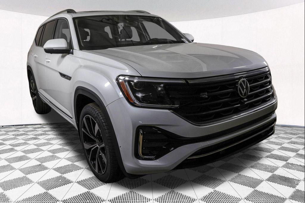 new 2026 Volkswagen Atlas car, priced at $54,134