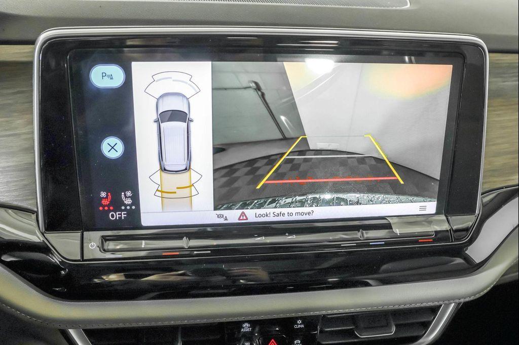 new 2026 Volkswagen Atlas car, priced at $49,273