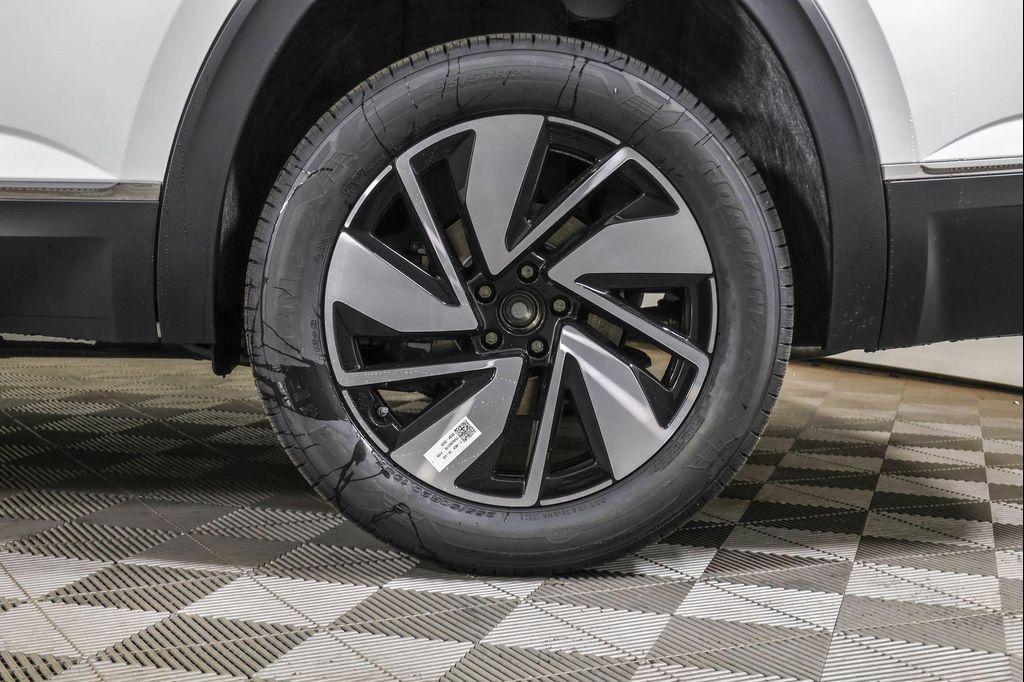 new 2026 Volkswagen Atlas car, priced at $49,273