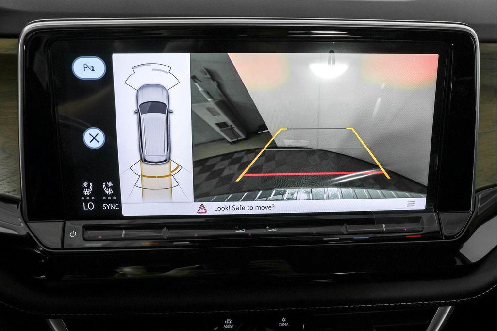 new 2026 Volkswagen Atlas car, priced at $46,013