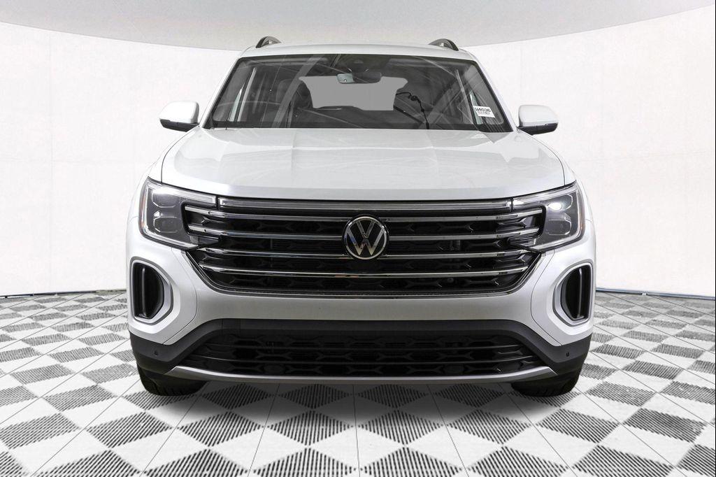 new 2026 Volkswagen Atlas car, priced at $46,013