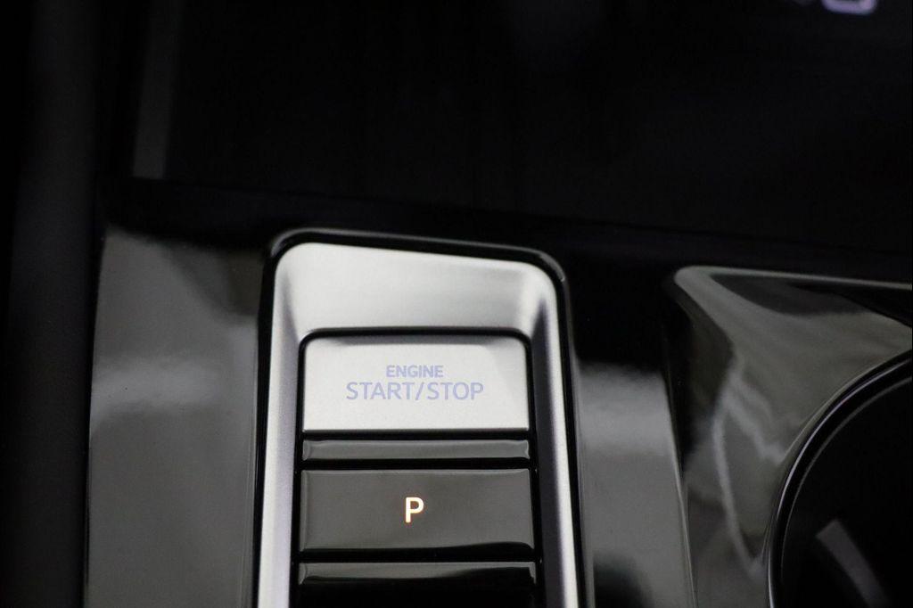 new 2025 Volkswagen Atlas car, priced at $42,969