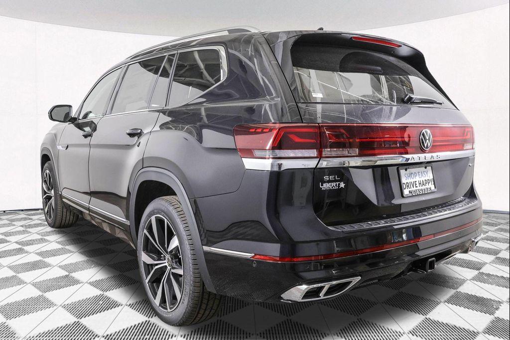 new 2026 Volkswagen Atlas car, priced at $54,279