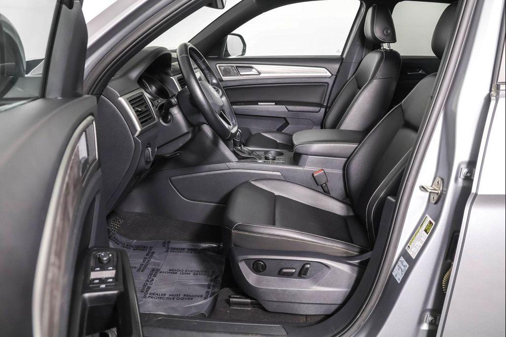 used 2020 Volkswagen Atlas Cross Sport car, priced at $23,875