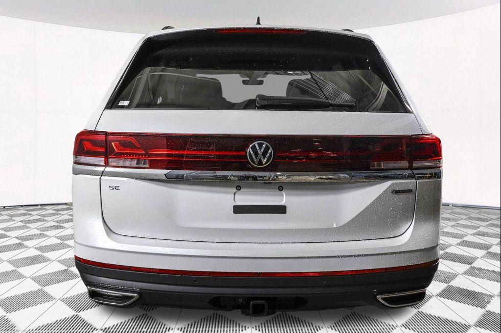 new 2026 Volkswagen Atlas car, priced at $47,178