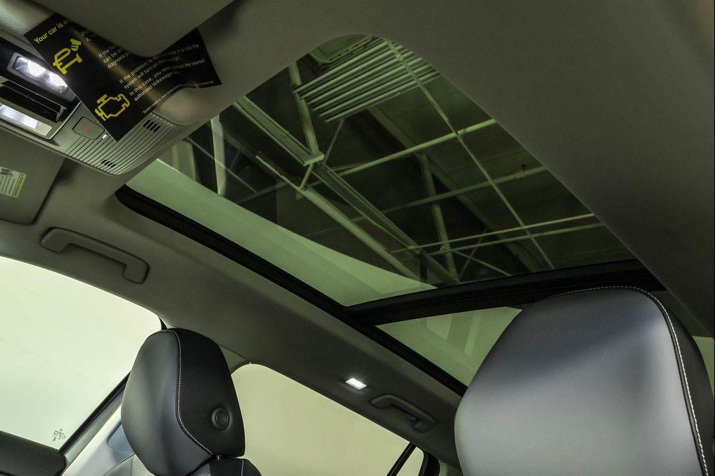 new 2025 Volkswagen Tiguan car, priced at $35,155