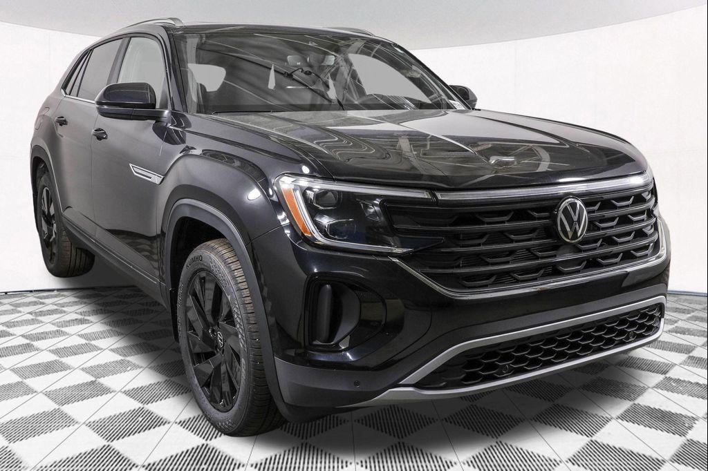 new 2026 Volkswagen Atlas Cross Sport car, priced at $45,751