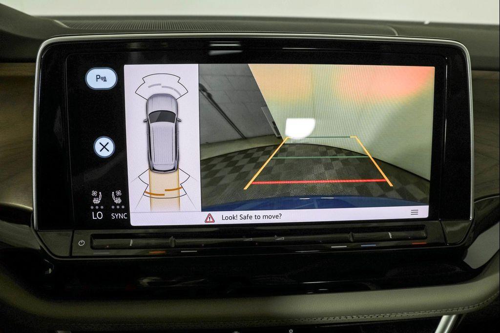 new 2026 Volkswagen Atlas car, priced at $46,774