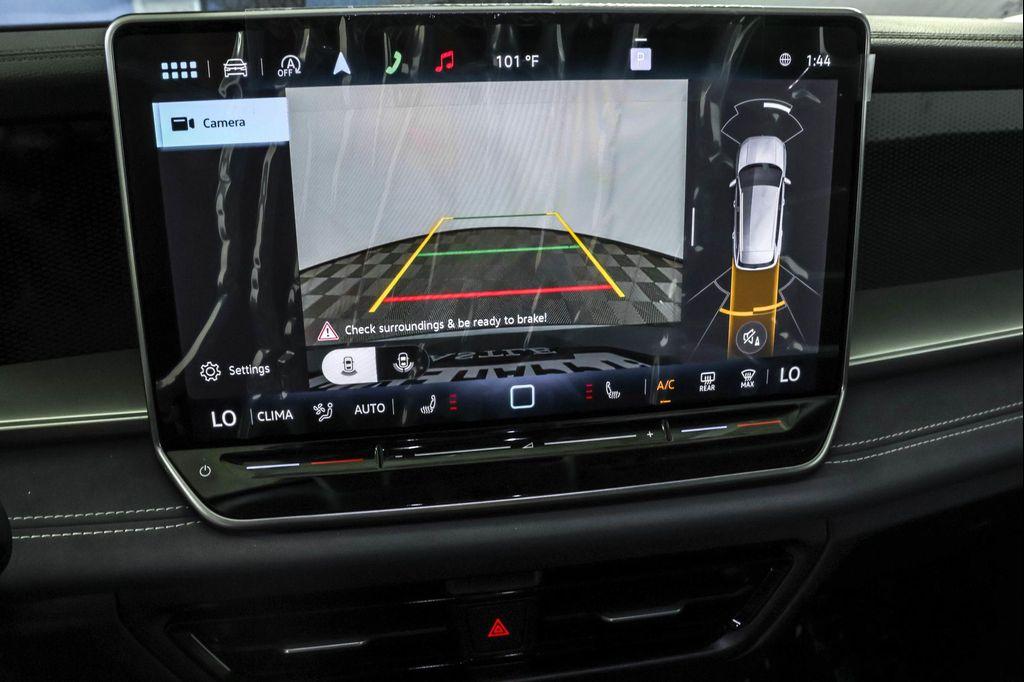 new 2025 Volkswagen Tiguan car, priced at $34,027