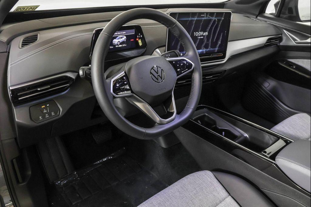 new 2025 Volkswagen ID.4 car, priced at $44,655