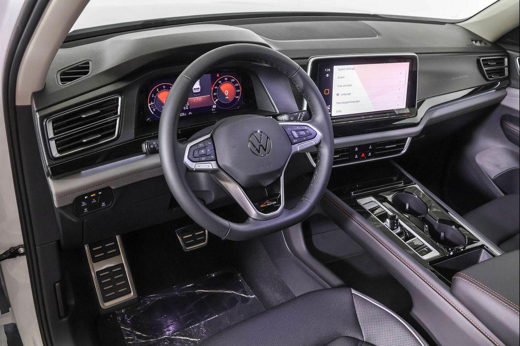 new 2025 Volkswagen Atlas car, priced at $41,100