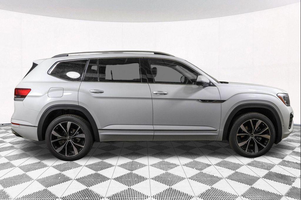 new 2026 Volkswagen Atlas car, priced at $54,716