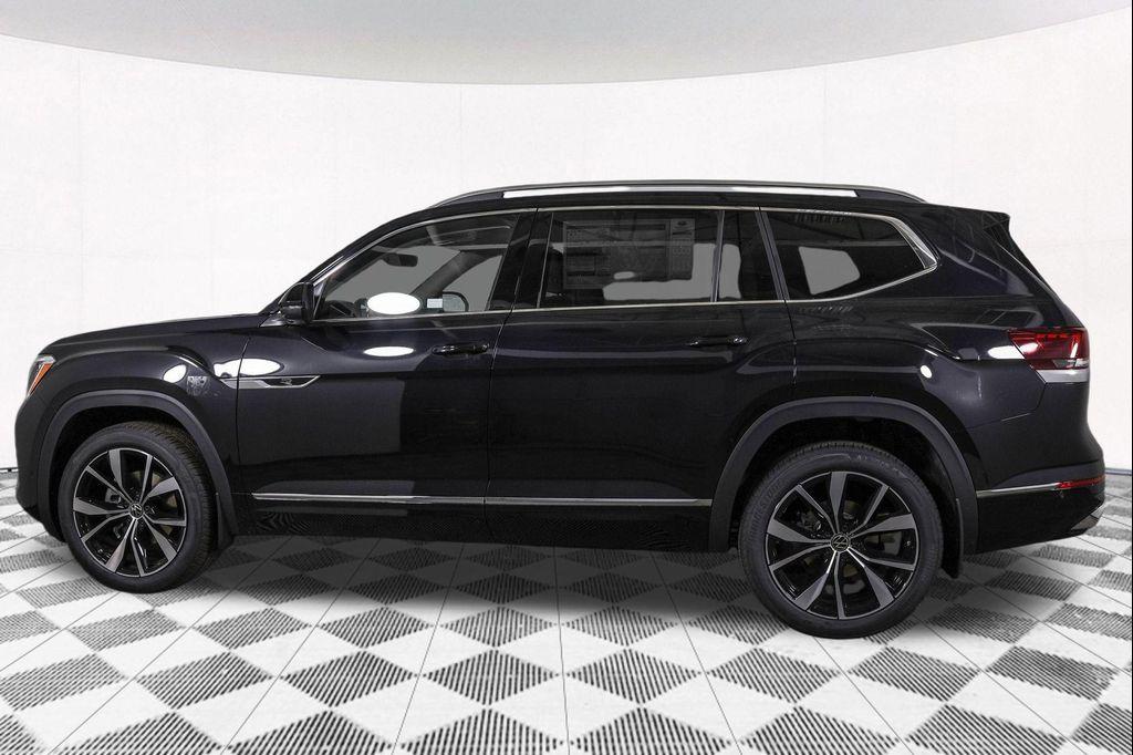 new 2026 Volkswagen Atlas car, priced at $54,732