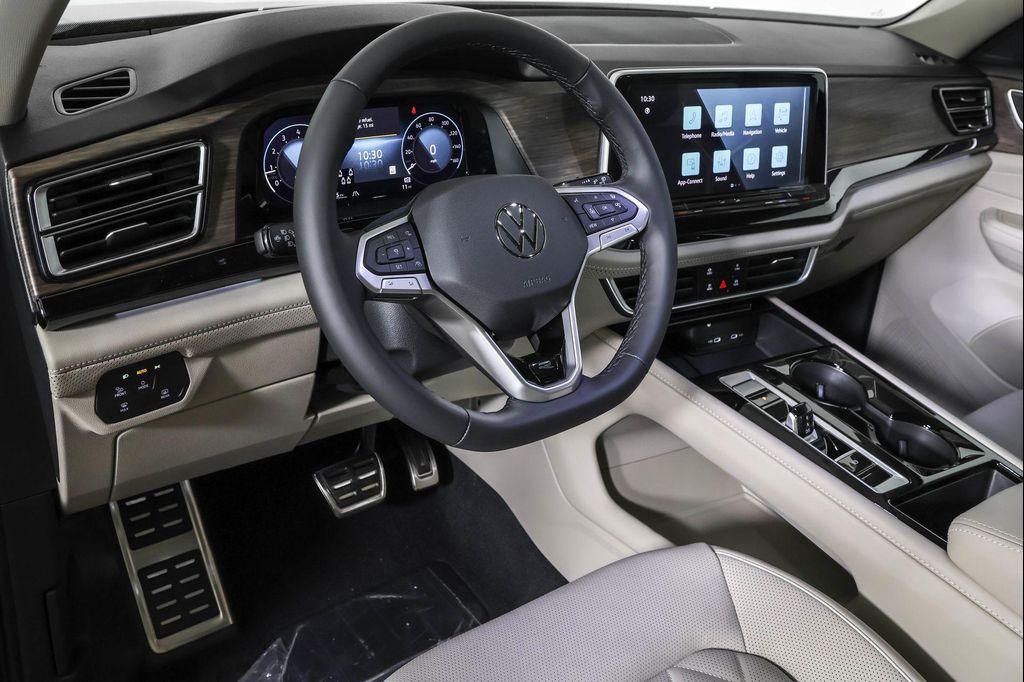 new 2026 Volkswagen Atlas car, priced at $54,732
