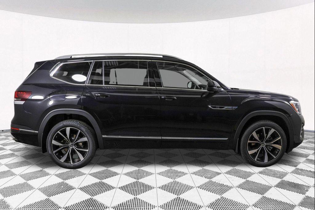 new 2026 Volkswagen Atlas car, priced at $54,732