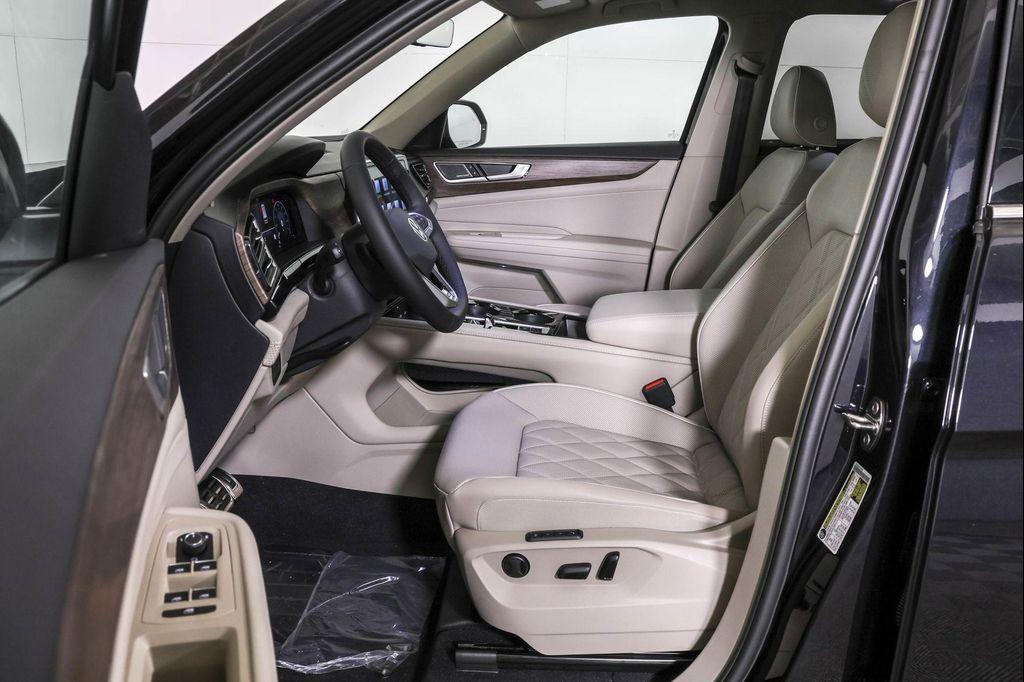 new 2026 Volkswagen Atlas car, priced at $54,732