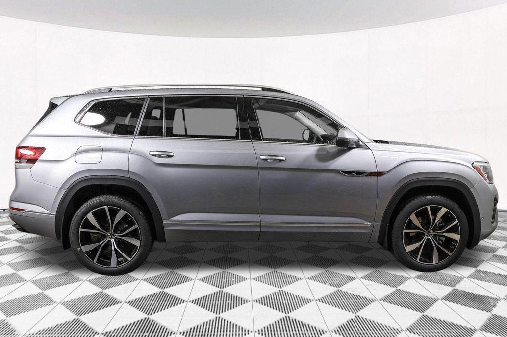 new 2026 Volkswagen Atlas car, priced at $54,091