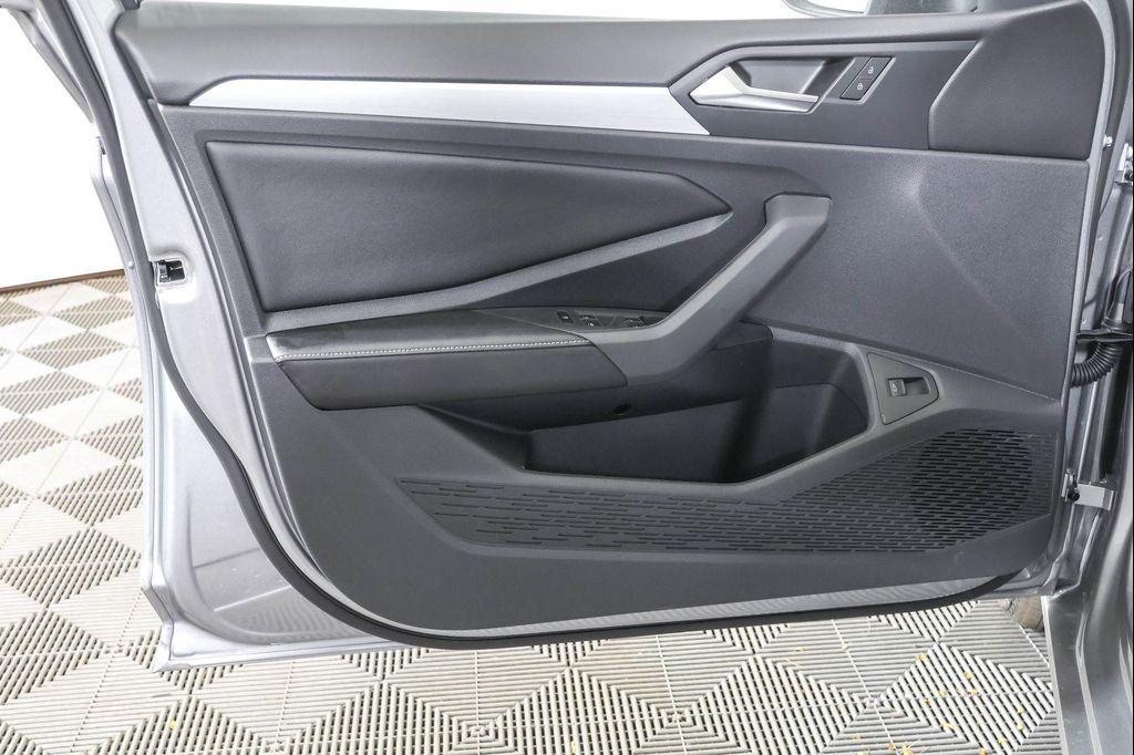 new 2025 Volkswagen Jetta car, priced at $21,262