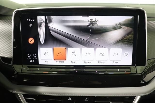 new 2025 Volkswagen Atlas car, priced at $46,960