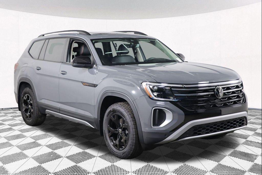 new 2025 Volkswagen Atlas car, priced at $41,710