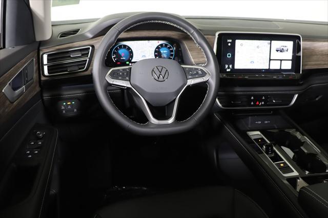 new 2024 Volkswagen Atlas car, priced at $46,824