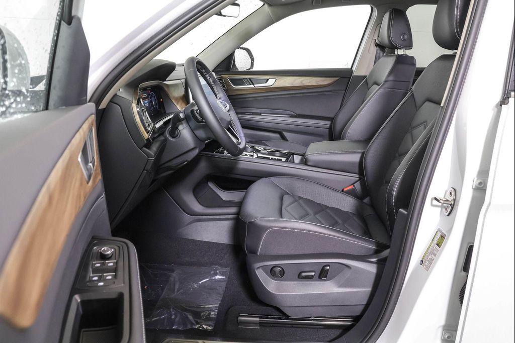 new 2026 Volkswagen Atlas car, priced at $47,369