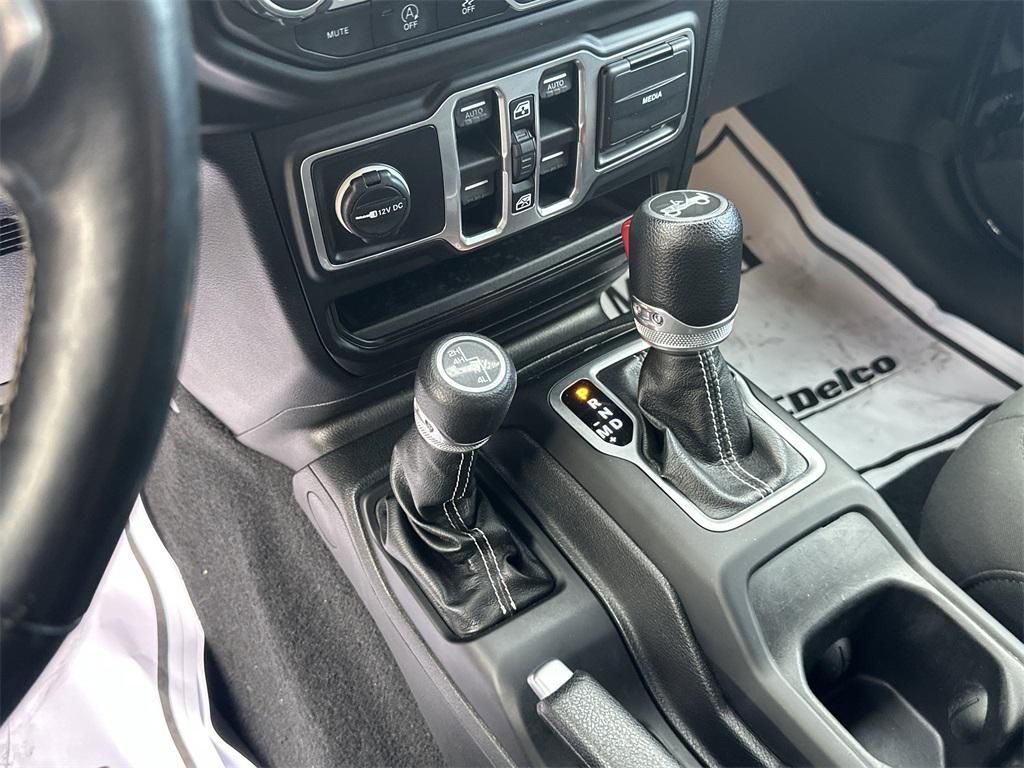 used 2018 Jeep Wrangler Unlimited car, priced at $25,775