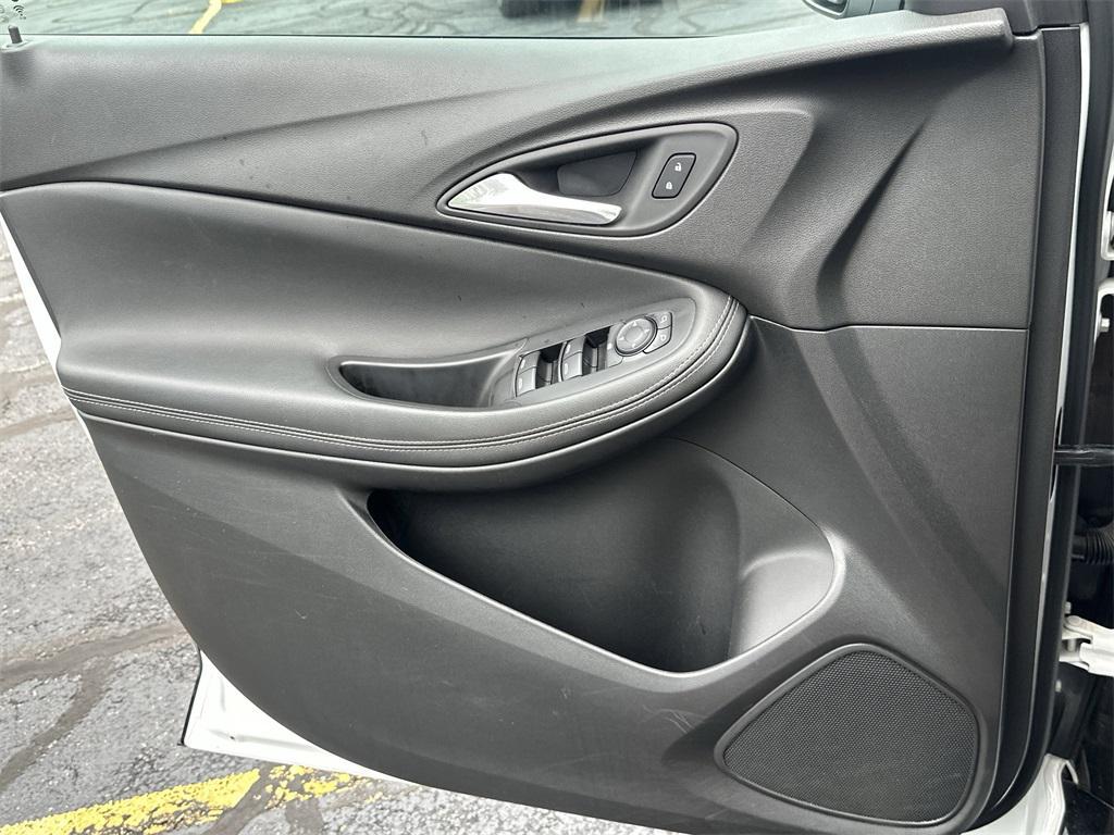 used 2024 Buick Encore GX car, priced at $21,975