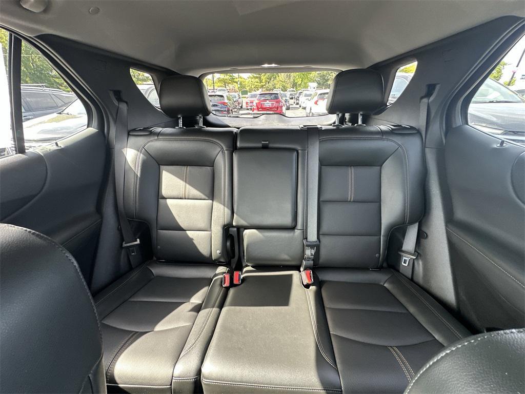 used 2024 Chevrolet Equinox car, priced at $27,500