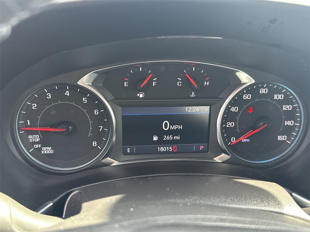 used 2024 Chevrolet Equinox car, priced at $27,500